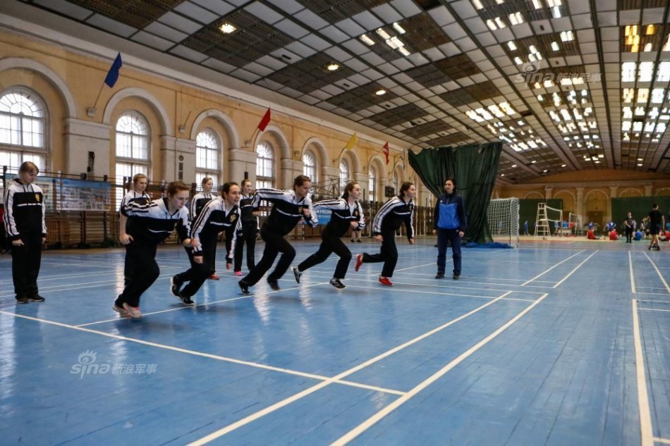 高顏值高材生!俄航天學(xué)院培養(yǎng)美女間諜讀圖員