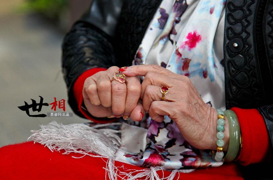 老太曾因走私入獄 81歲時(shí)再次成為千萬(wàn)富翁（組圖）