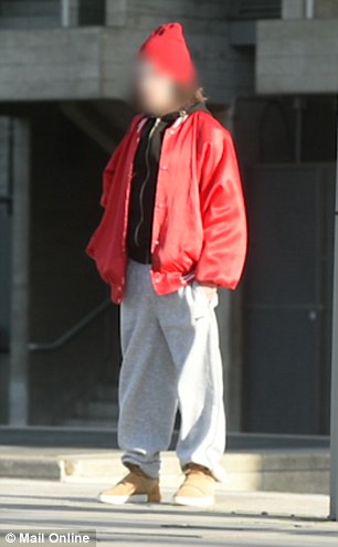 街頭實驗：當健身者穿著“冒犯”你會怎么做？（圖）