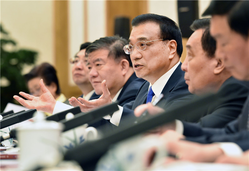 李克強:老百姓是天,人民群眾是我們心中的大人物