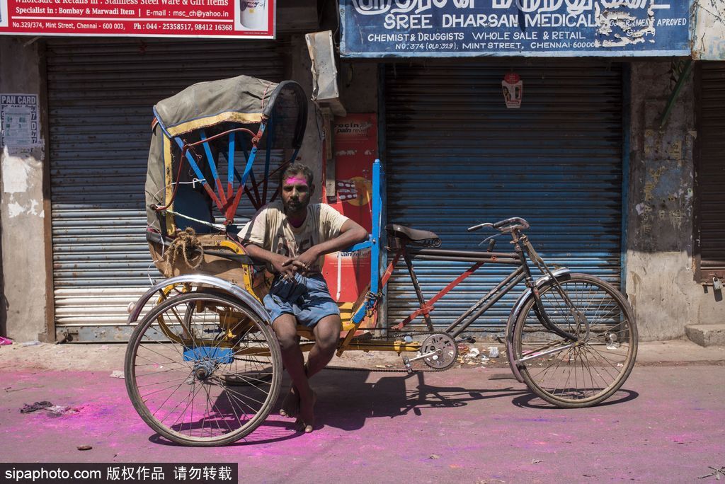 最多彩的笑臉 記錄印度金奈胡里節兒童肖像