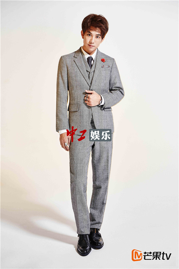 《快樂男聲》明日舉行發布會 黃子韜與《快男》首次親密互動