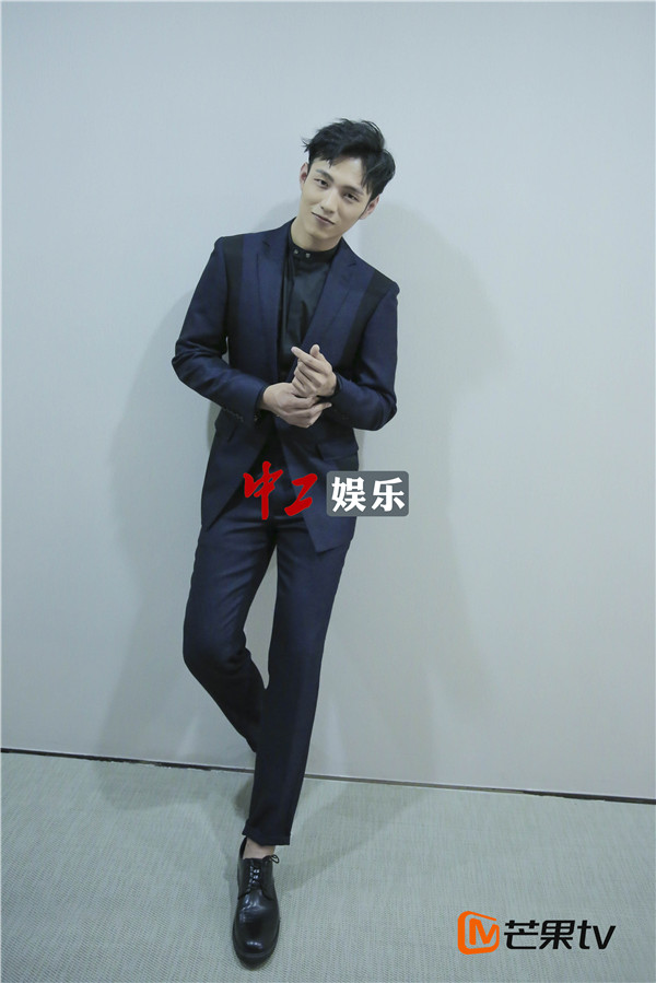 《快樂男聲》明日舉行發布會 黃子韜與《快男》首次親密互動