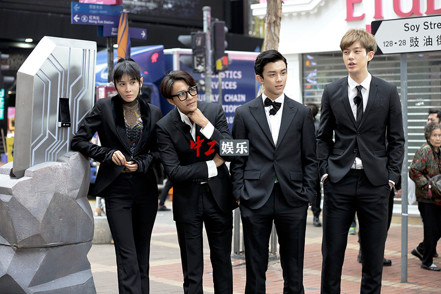 《二十四小時(shí)》水手團(tuán)西裝殺 在港上演“無(wú)間道”