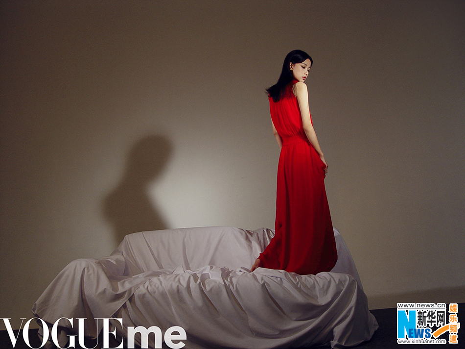 酷girl ！孫怡質感大片曝光 眼神霸氣凌厲