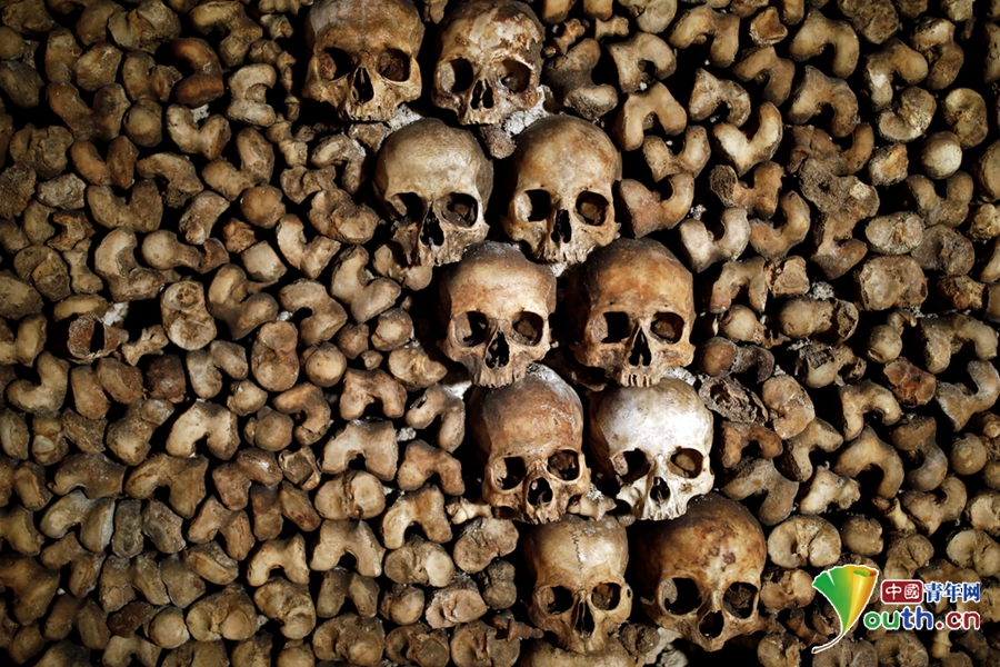 巴黎地下墓穴 累累白骨“尸滿(mǎn)為患”