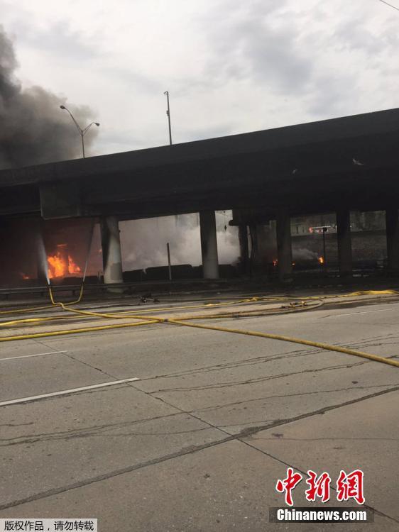 美國洲際公路立交橋發生大火坍塌