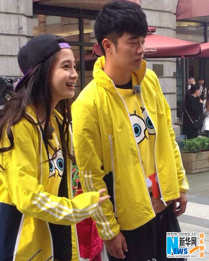 路人拍攝Angelababy跑男路透照 網(wǎng)友留言高糊也可愛