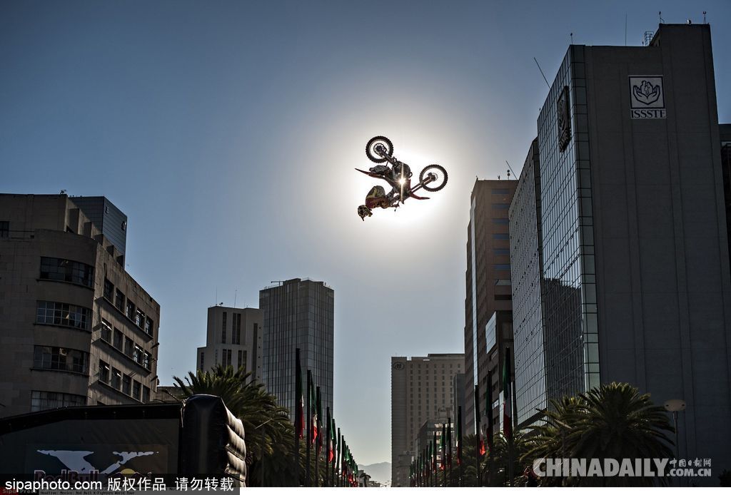 原來可以這么玩！盤點全球各地運動牛人挑戰極限的高能瞬間