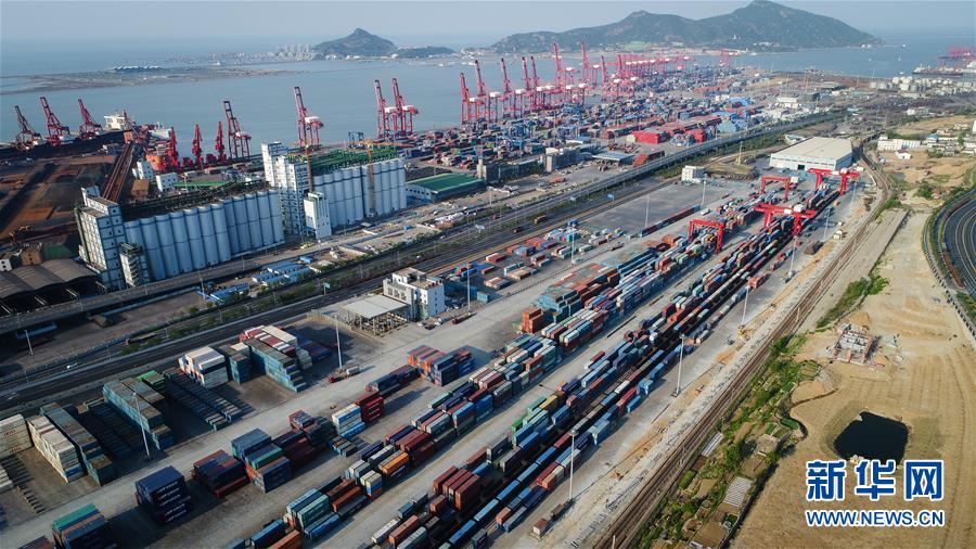 江蘇連云港:新亞歐大陸橋重要海陸轉換樞紐