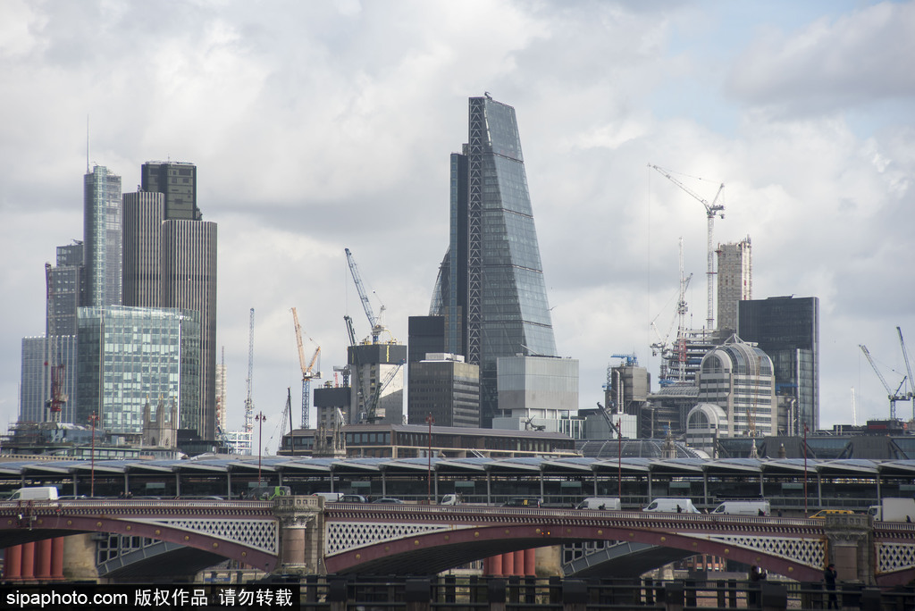 創(chuàng)紀(jì)錄！中國(guó)人101億買下英國(guó)倫敦金融城最高樓