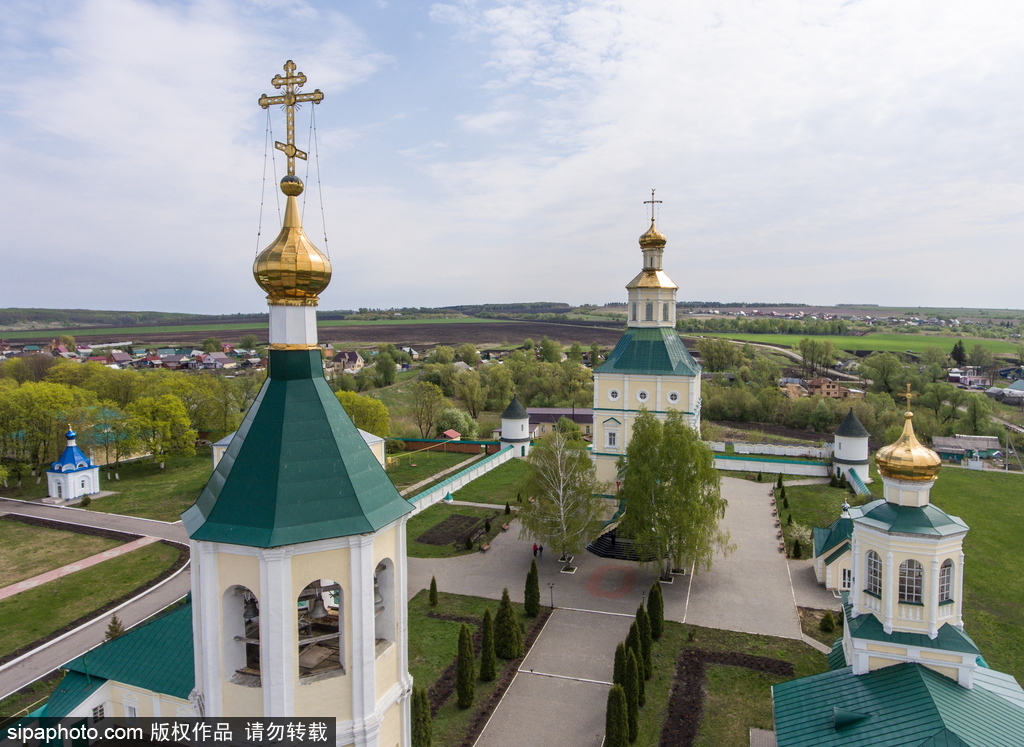 俯瞰俄羅斯薩蘭斯克城市風光