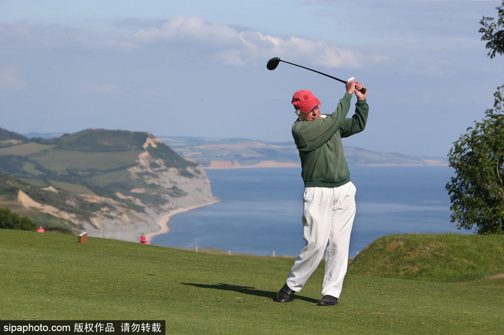 老當益壯！ 英國94歲最高齡高爾夫球手仍然活躍在球場