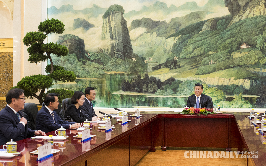 習(xí)近平會(huì)見(jiàn)韓國(guó)總統(tǒng)特使李海瓚