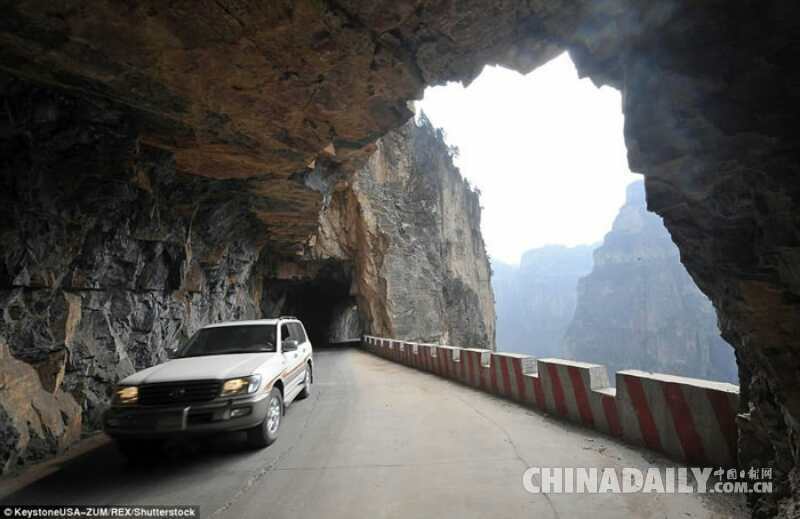 天險公路成“網紅”（組圖）