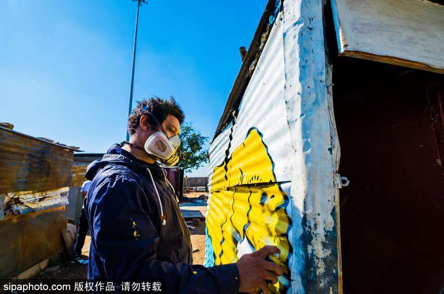 南非街頭大象涂鴉 豐富多彩栩栩如生