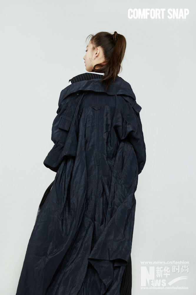 宋祖兒黑白大片曝光 鬼馬少女大秀混搭風(fēng)