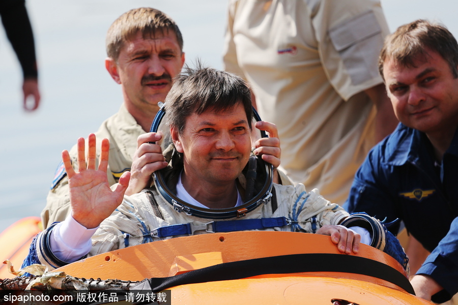 探訪國(guó)際空間站宇航員訓(xùn)練 美俄加三國(guó)宇航員參加起飛前培訓(xùn)