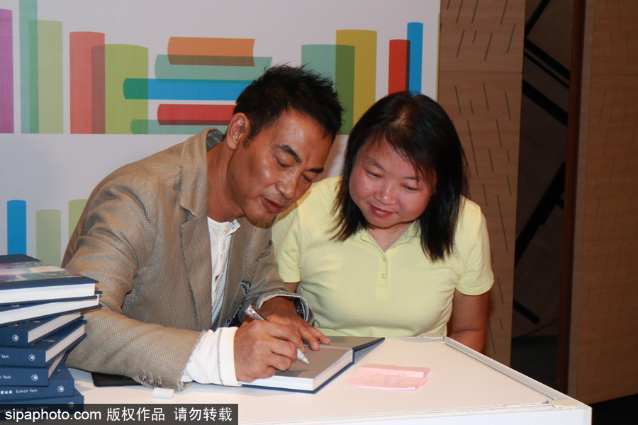 驚不驚喜意不意外！任達(dá)華出攝影集 花費(fèi)七個月精心制作