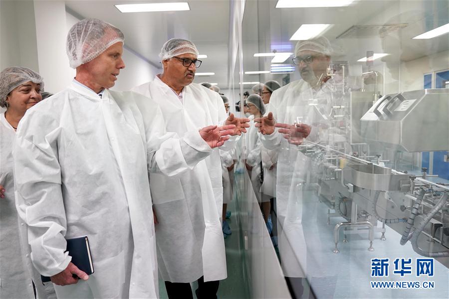 金色映照新航程——寫在金磚國家領(lǐng)導(dǎo)人第九次會晤倒計(jì)時(shí)一個(gè)月之際