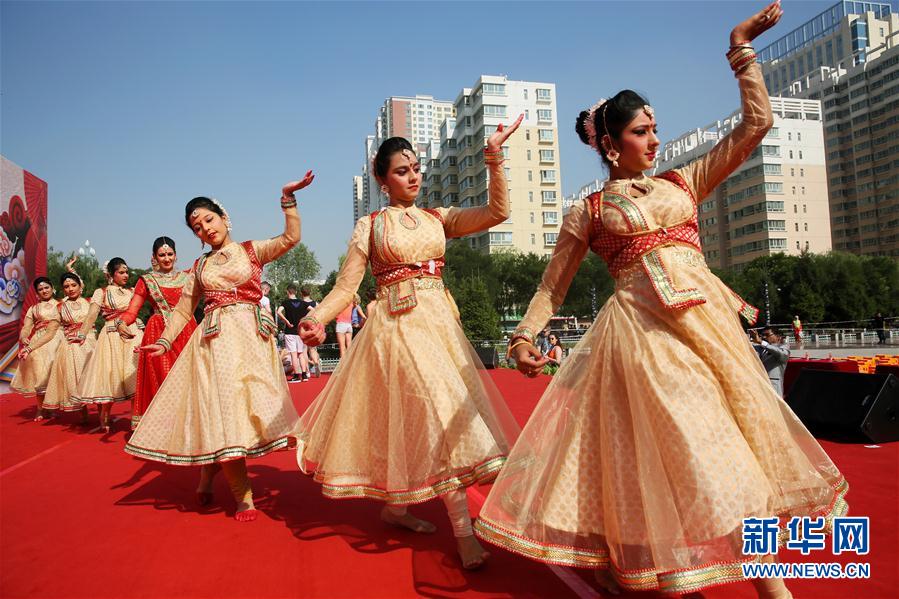 金色映照新航程——寫在金磚國家領(lǐng)導(dǎo)人第九次會晤倒計時一個月之際