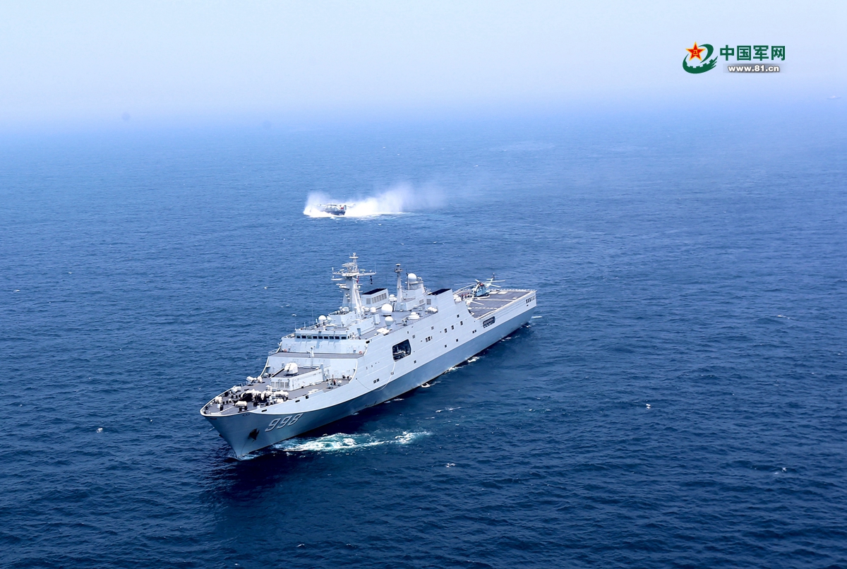 立體投送登陸 我海軍艦、機、艇協同出擊