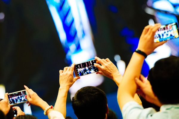 老外在中國:網(wǎng)絡(luò)直播成就夢想