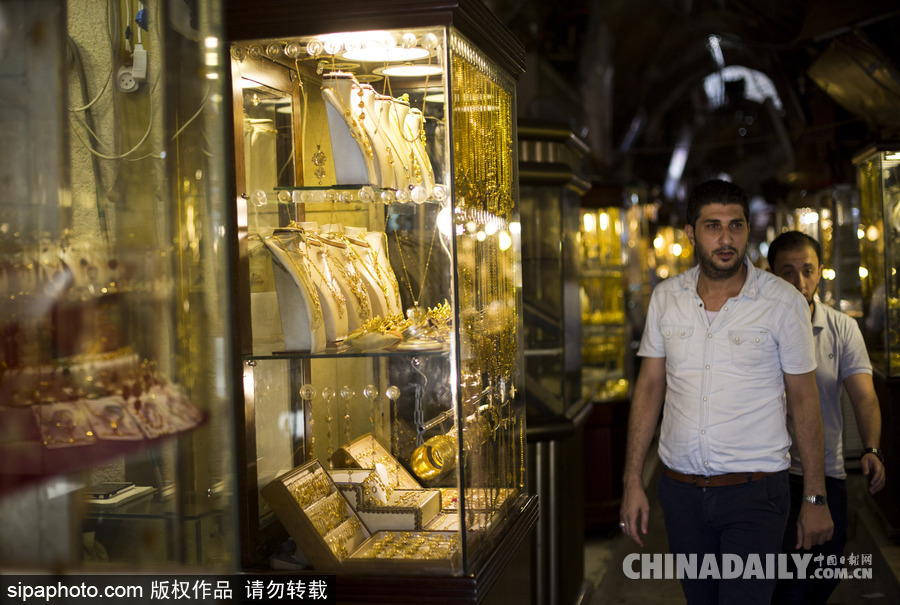 走訪加沙黃金市場(chǎng) 珠寶飾品琳瑯滿目