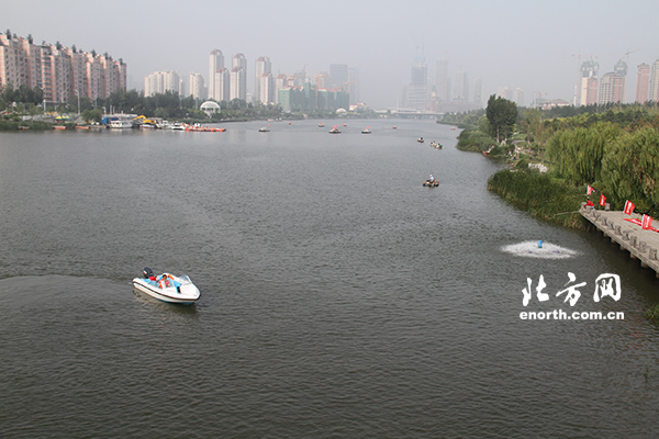 全運會保障故事：爺爺，你的白頭發都曬黑了