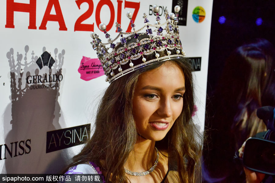 本屆港姐讓人大跌眼鏡？看烏克蘭小姐選美決賽冠軍美得像洋娃娃