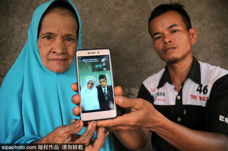 曠世忘年戀！67歲印尼老太娶走27歲年輕小伙