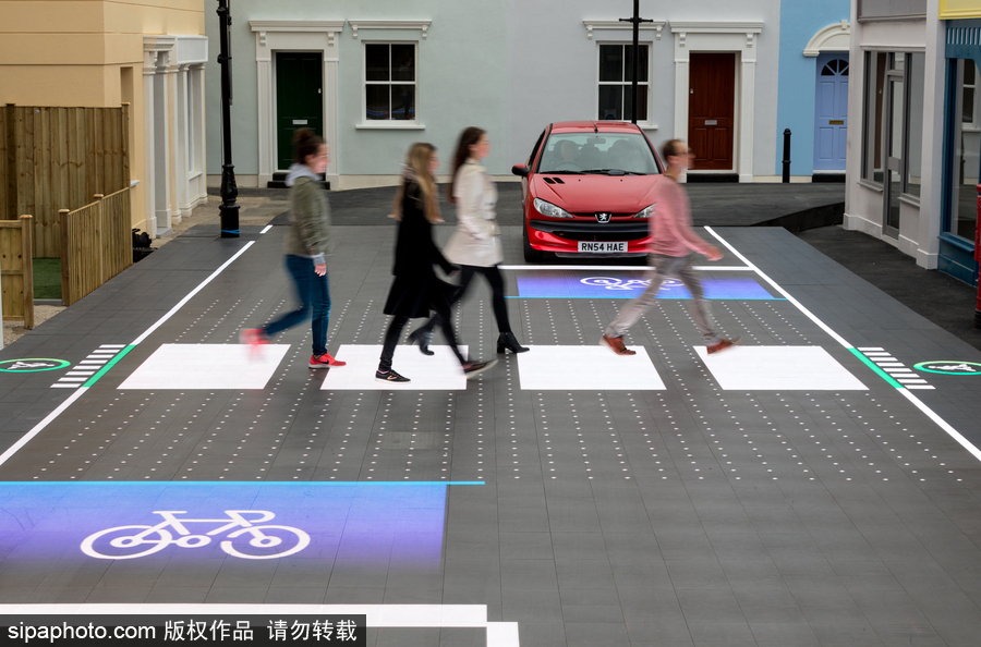 交通燈也智能！ 英國(guó)科學(xué)家發(fā)明過(guò)馬路新型系統(tǒng)