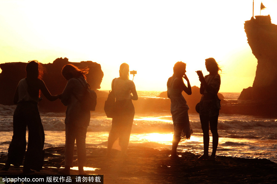 世界最美日落之一 巴厘島海神廟日暮風光