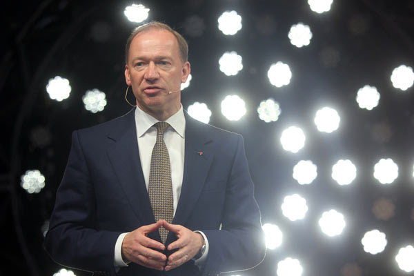 邁凱倫首席執(zhí)行官邁克·弗萊維特：用最好的跑車“搶風頭”