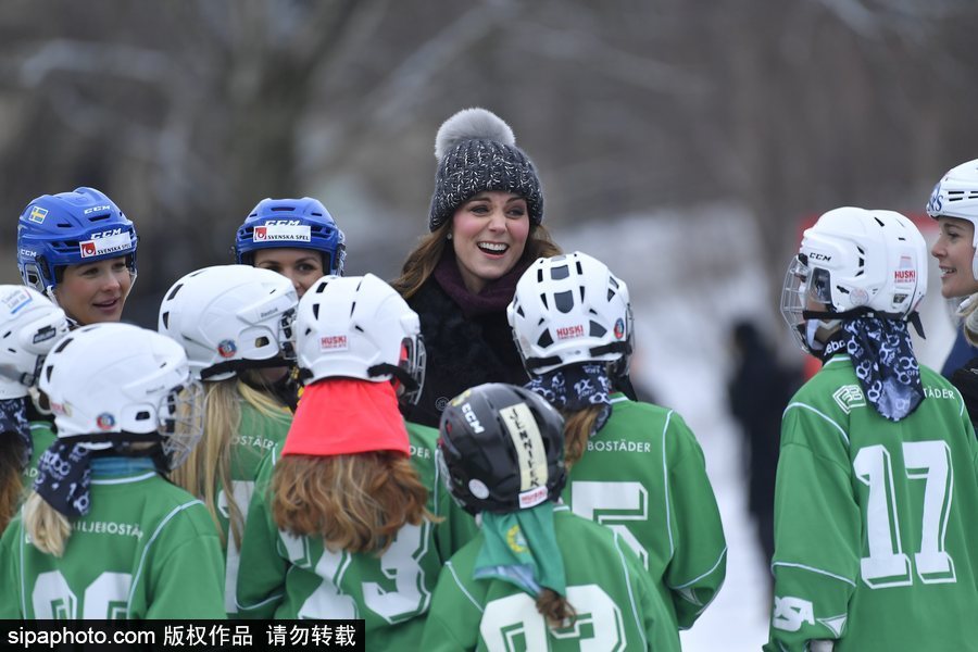 最強孕媽！凱特王妃身懷六甲打冰球