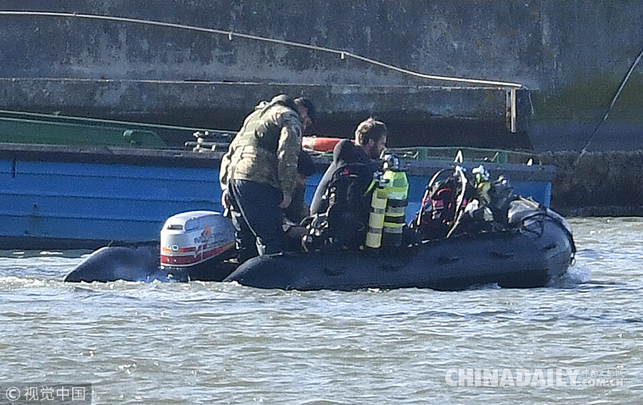 泰晤士河驚現二戰未爆炸彈 倫敦城市機場緊急關閉