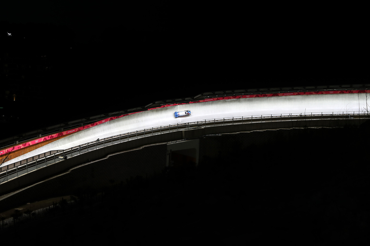 平昌冬奧會(huì)雪車(chē)比賽進(jìn)行，中國(guó)組合李純鍵/王思棟名列第26