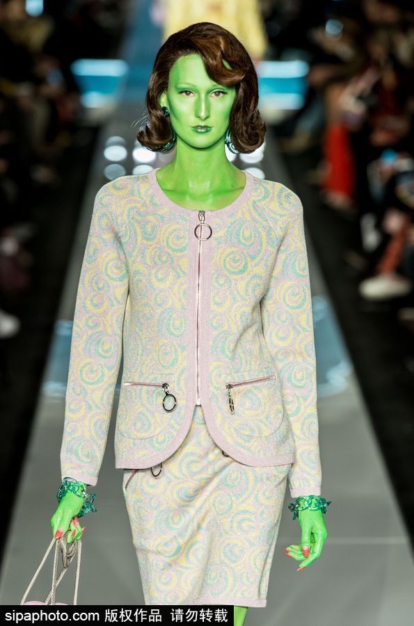 2018秋冬米蘭時裝周 模特變“阿凡達”“綠巨人”？