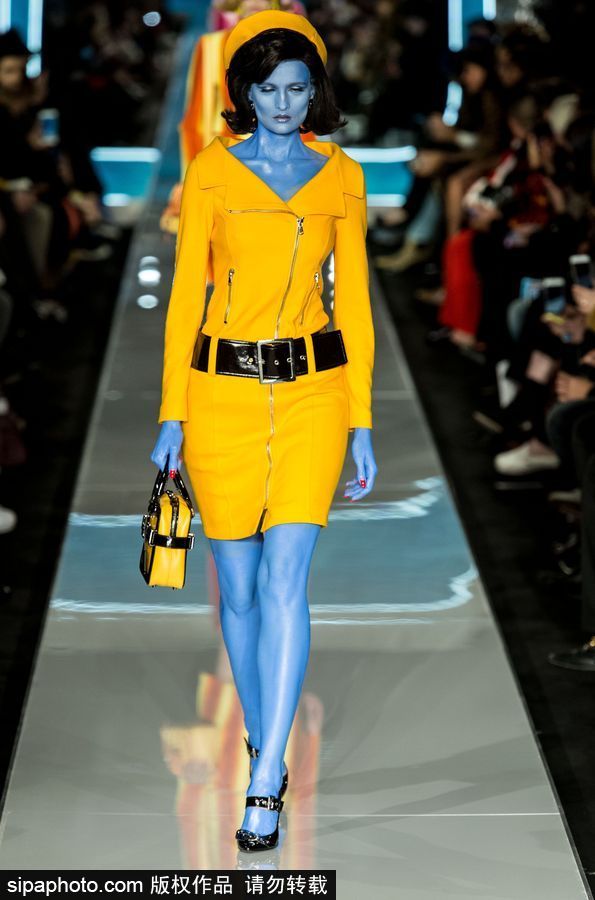 2018秋冬米蘭時(shí)裝周 模特變“阿凡達(dá)”“綠巨人”？