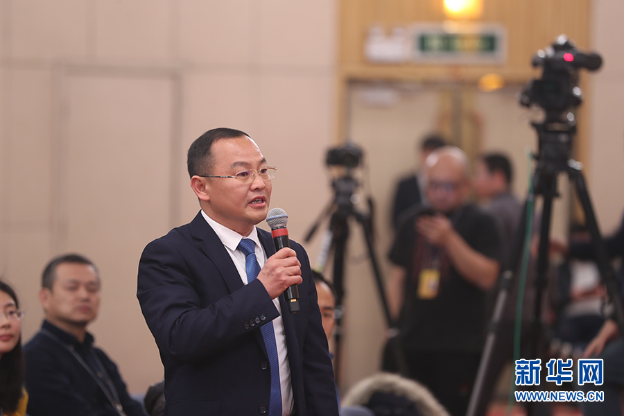 劉永富:脫貧攻堅和生態建設毫不矛盾,是根本一致的