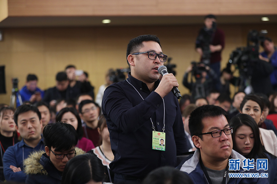 王毅:“一帶一路”合作由參與方商量著辦 都在陽光下運作