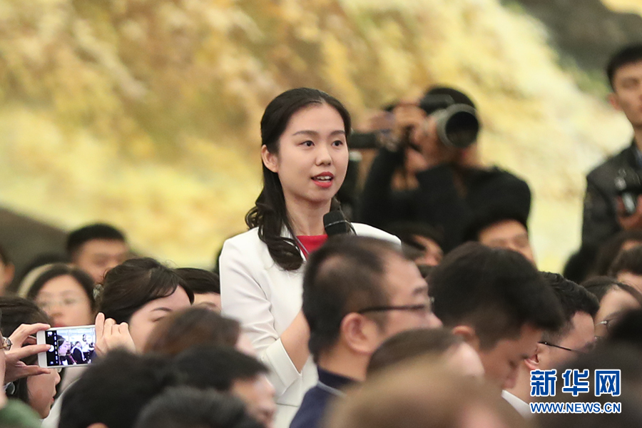 李克強：我們要將心比心 把就業放在心上，扛在肩上