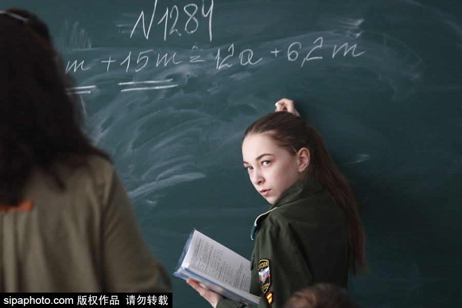 揭秘戰(zhàn)斗民族未來“警察”生活 走進尼古拉斯二世少年警官學(xué)校