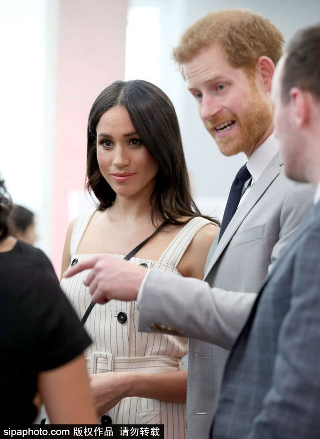 英國哈里王子攜準王妃梅格漢·馬克爾出席活動恩愛有加