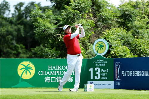 海口錦標賽第二輪延至周六補賽:史蒂文·勞頓和白托德并列領先會館成績榜