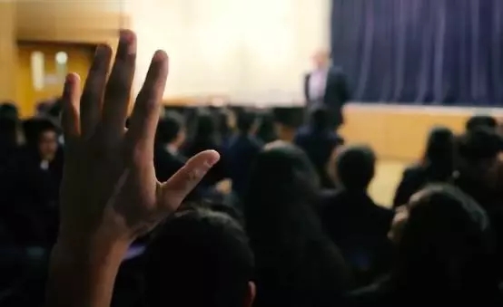 “今年聽過的最好演講”刷爆朋友圈:別再說你已被同齡人拋棄