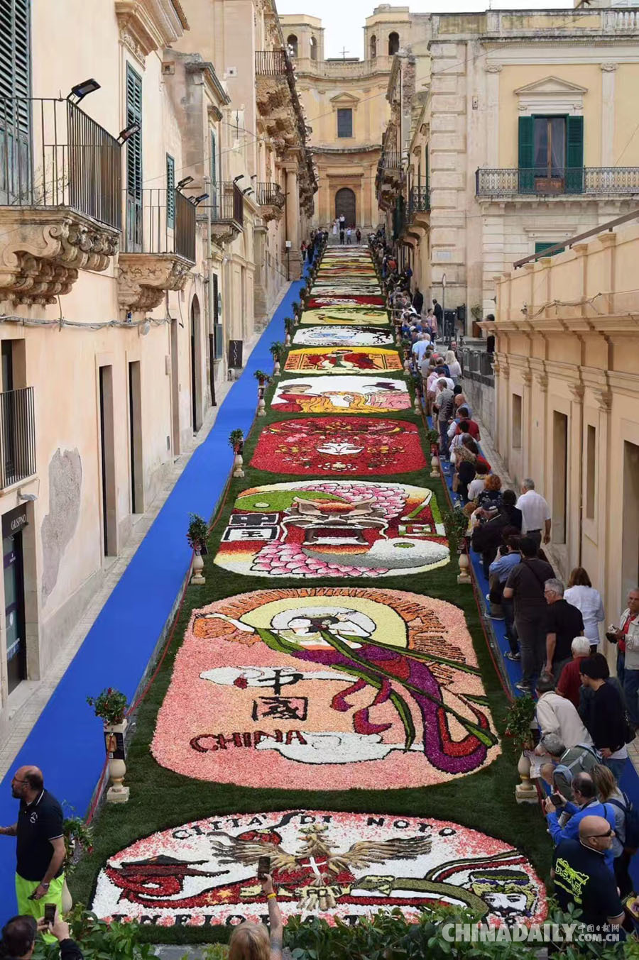 美爆！大外學(xué)子作品驚艷意大利鮮花節(jié)