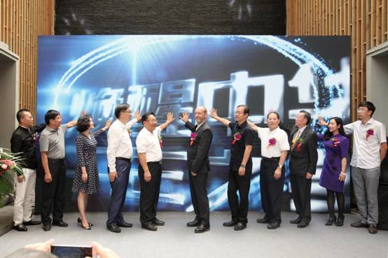 傳承多彩非遺 點亮千年之美——2018中國(國際)非遺高峰論壇召開