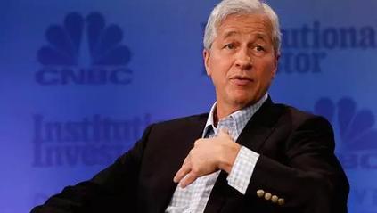 專家懟人果然有文化,批特朗普:“關稅猛藥”治不好“逆差病”,反要了性命丨外媒說