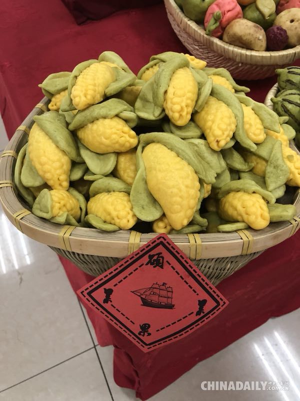 別樣的禮物！大學廚師為畢業生奉獻特色面點